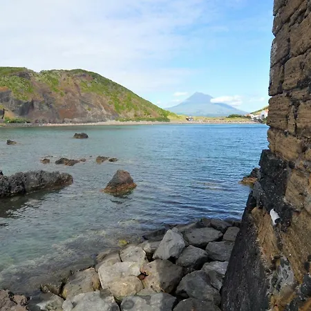 Casinha Pim * Horta (Azores)