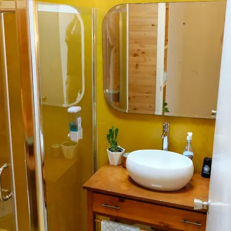 Casinha Pim * Horta (Azores)